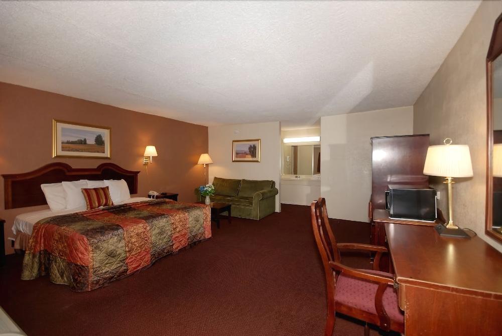 Country Hearth Inn & Suites Marietta Smyrna Zewnętrze zdjęcie
