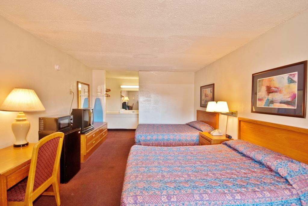 Country Hearth Inn & Suites Marietta Smyrna Pokój zdjęcie