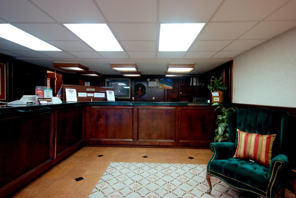 Country Hearth Inn & Suites Marietta Smyrna Zewnętrze zdjęcie